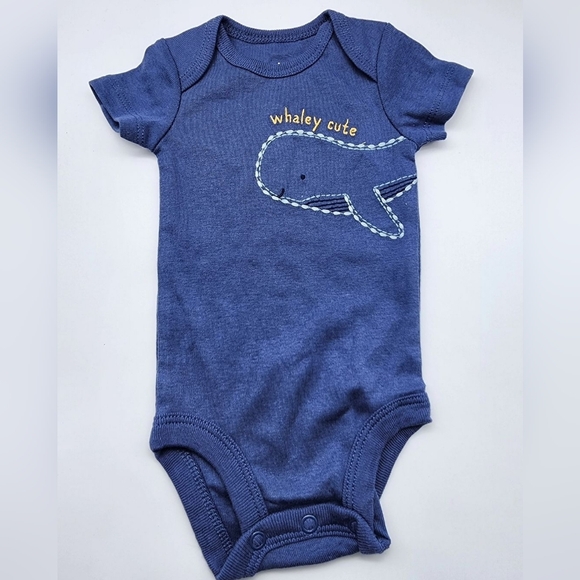 Carter's Whale Diaper Shirt - NB 💥💥6 for $25💥💥 - Picture 1 of 1
